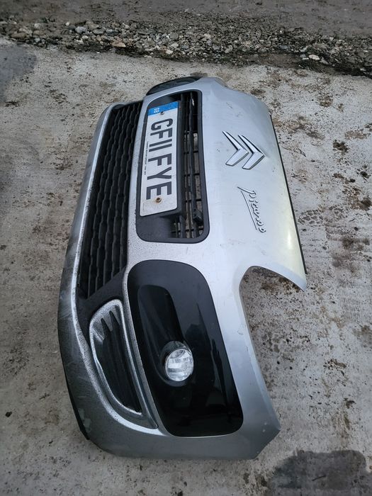 Bara fata citroen c3 picaso an 2012