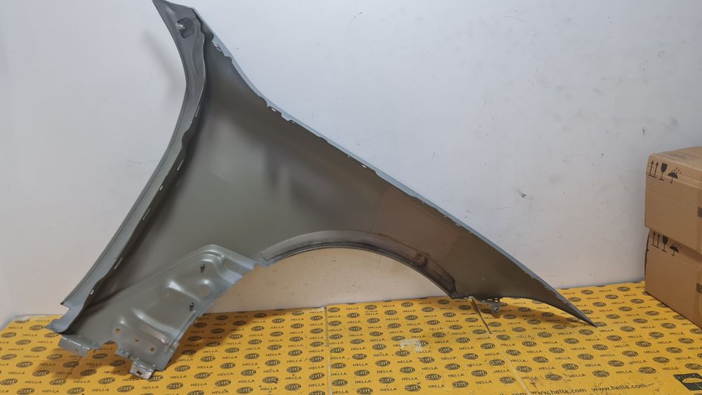 Aripa stanga fata BMW 4 G26 i4