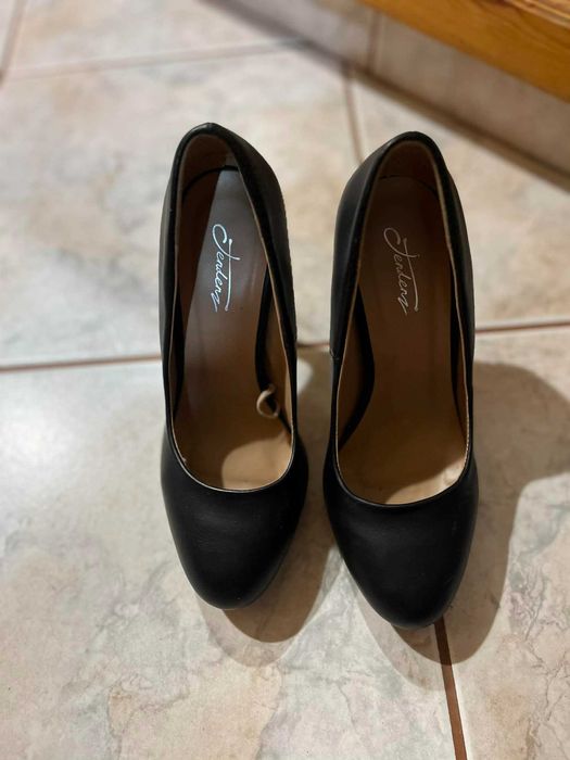 дамски обувки на ток