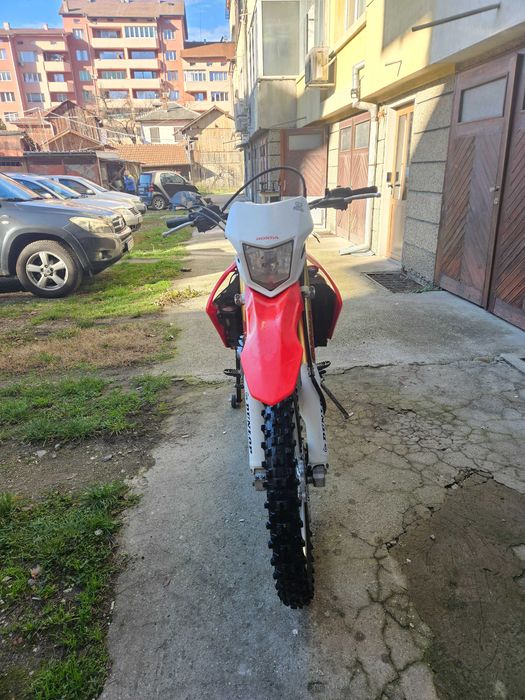 Продавам Honda CRF 250 L