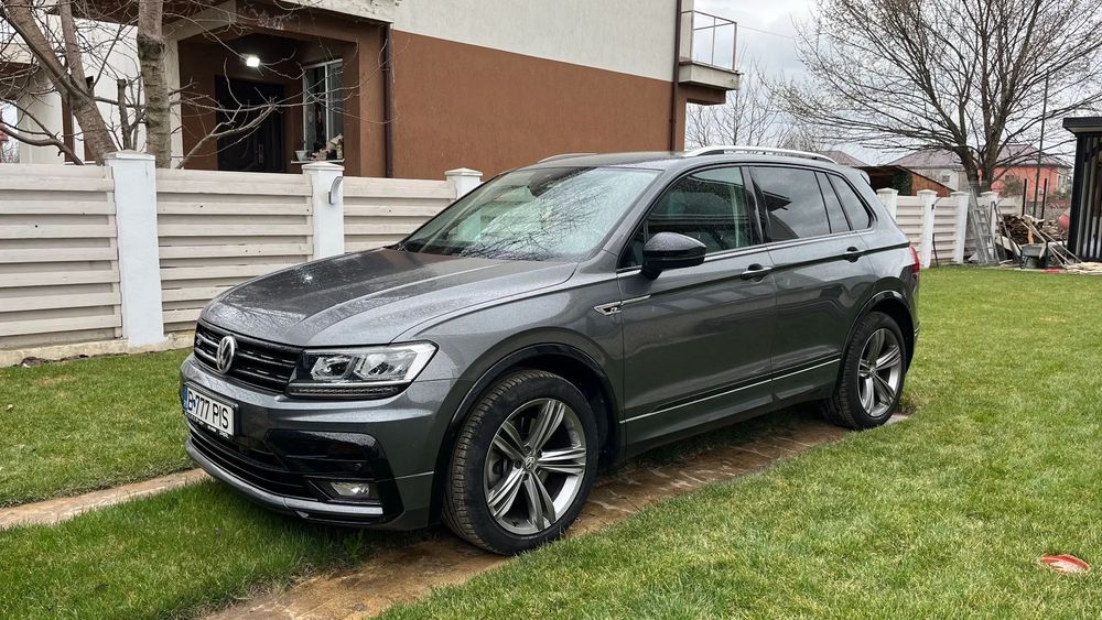 Volkswagen Tiguan 4x4 / Climatizare 3 zone / ACC / Accept test VW