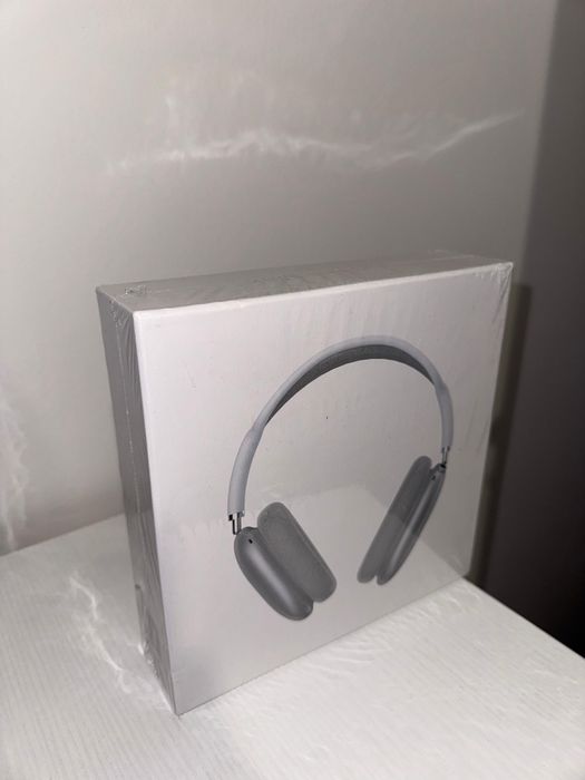 Apple airpods pro headset