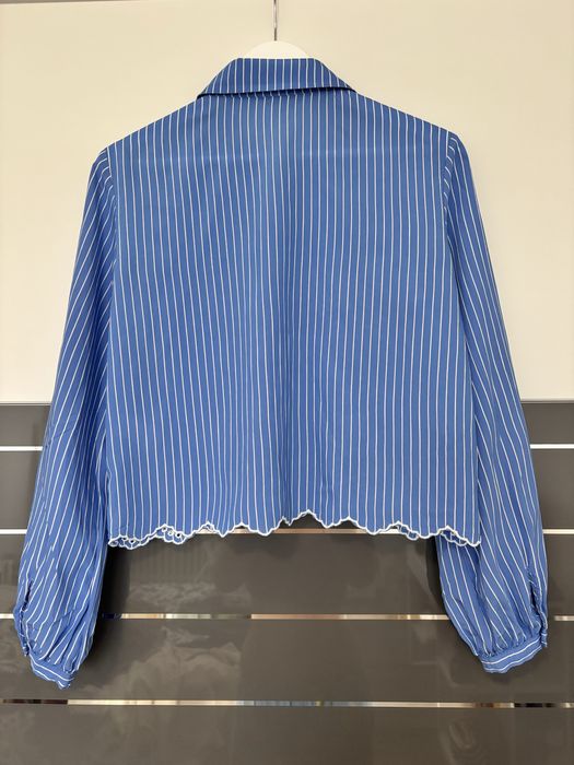 Bluza Zara cropped cu broderie