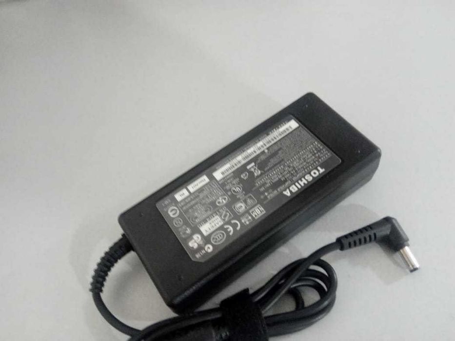 зарядка блок питания, блок питания на ноутбук, блок зарядка к ноутбуку