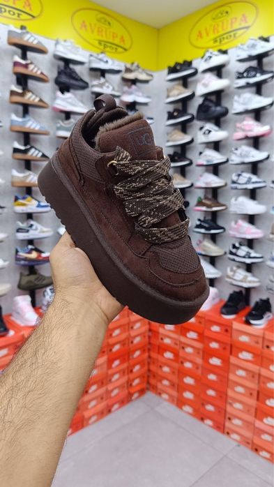 UGG pentru dama