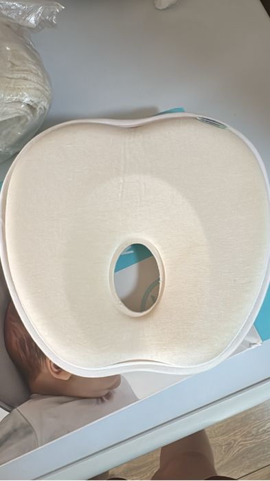 Подушка для новорожденных