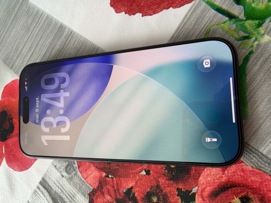 Vand Iphone 17 Black