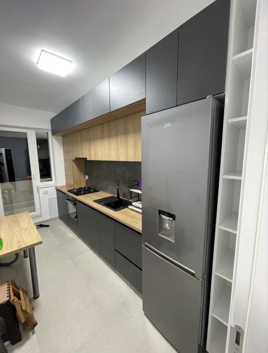 Executăm montaj / mobilier la comandă