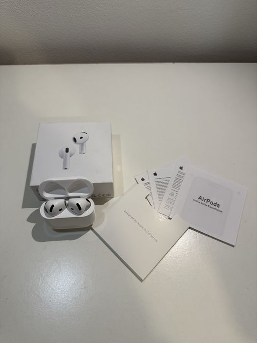 Casti Airpods 4 ANC (SIGILATE)