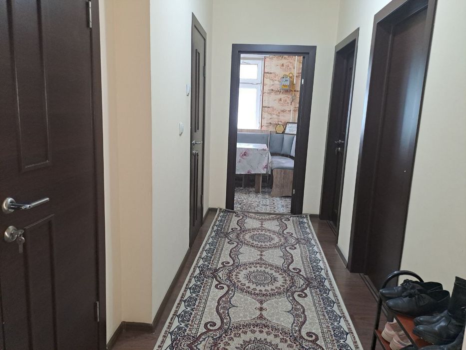 2 xonali kvartira sotiladi! 
9 qavatli uyning, 9-qavatida joylashgan