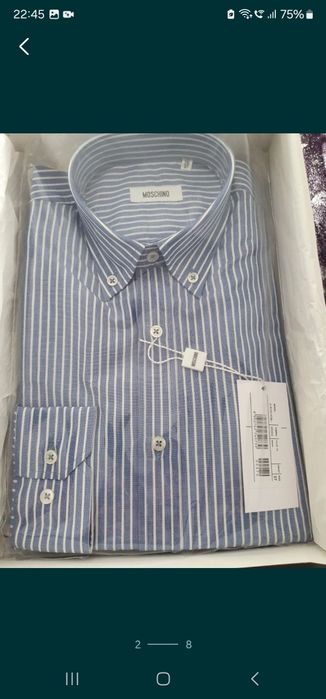 Lichidare stoc camasi Moschino