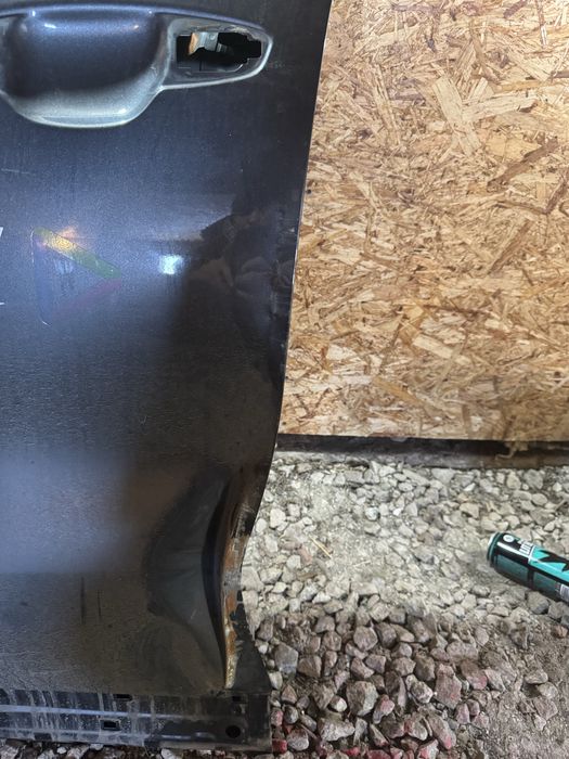 Продам дверь кия сорента