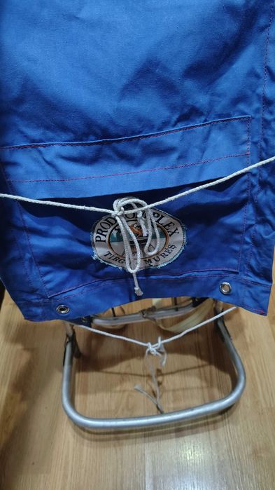 Rucsac vintage cu cadru metalic