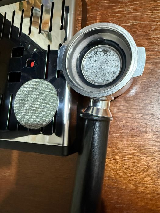 Кофеварка Delonghi Active Line ЕСР33.21.