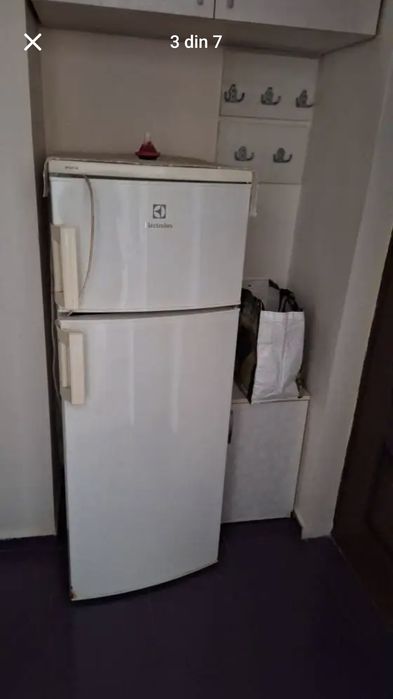 Dau in chirie garsoniera confort1, et 2, in Cart. Confecții -Arad, lîngă campul universitar