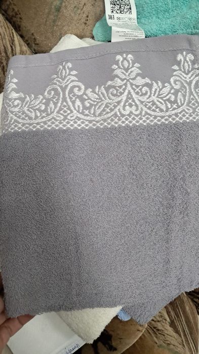 Продам новые полотенца