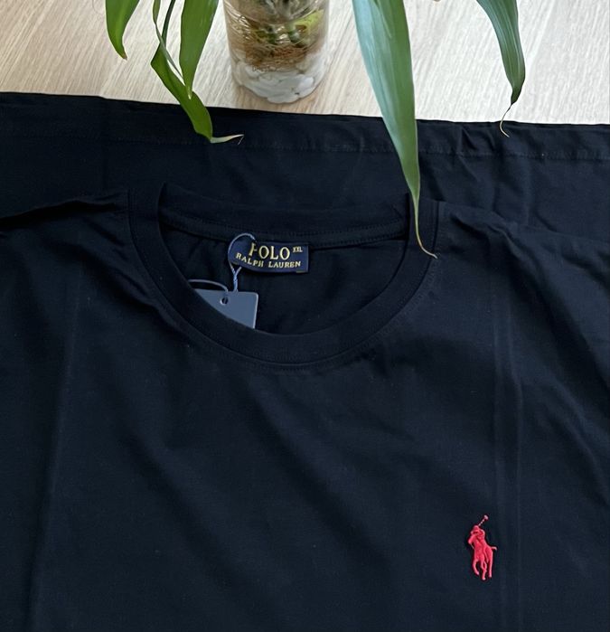 Tricouri barbati XXL si 3 XL