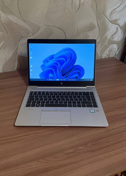Hp Elitebook 840 G5 core i5 8th gen.
SSD 256, ОЗУ 16,
