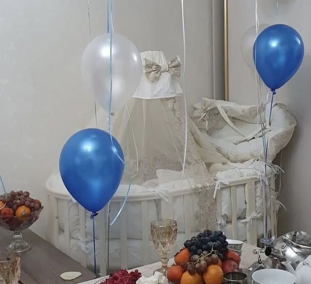 Манеж с бортиком