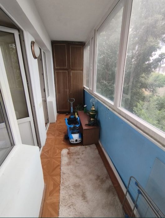 Продается 4-х комнатная на Республики