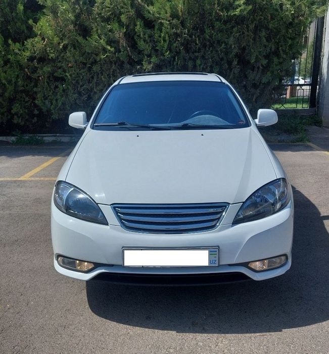 Продаётся автомобиль Lacetty Gentra