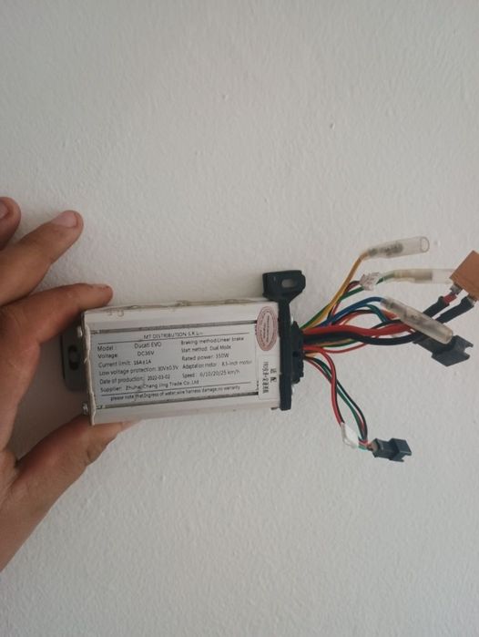 Vând controller de trotinetă electrice 350 W
