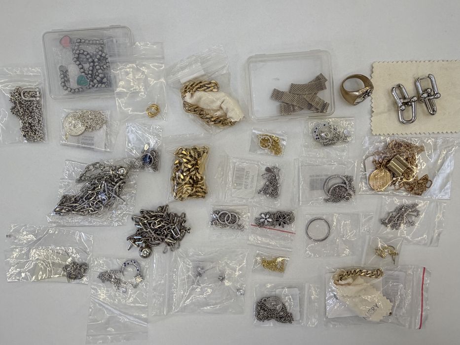 Продам новые украшения