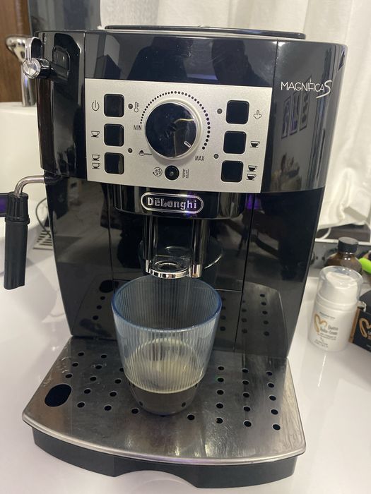 Espressor DeLonghi MAGNIFICA S