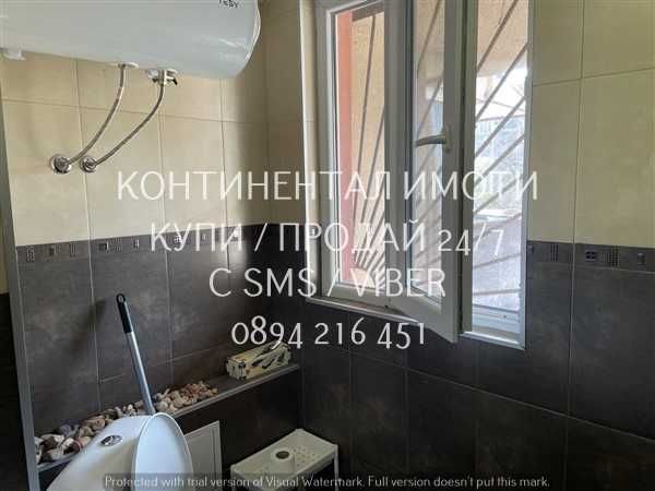 кодл 63179. Двустайно непреходно жилище 58м2. Блокът е ЕПК в центъра.