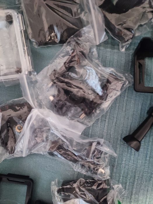 Diverse accesorii pentru camera sport