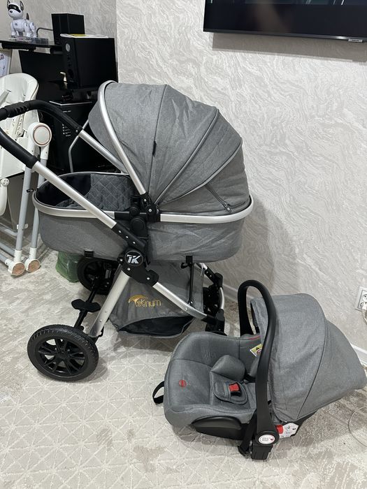 продам коляску в отличном состояний