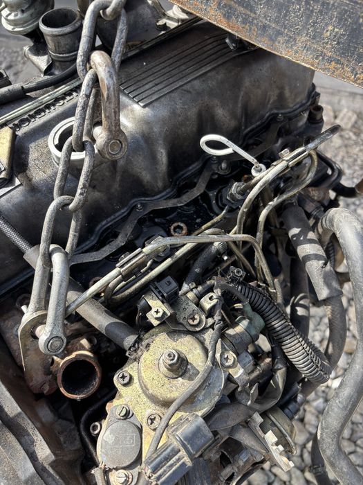 двигател/мотор за mitsubishi pajero 2 2.5