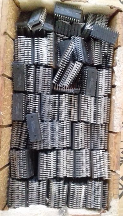 Блоки питания системных блоков.