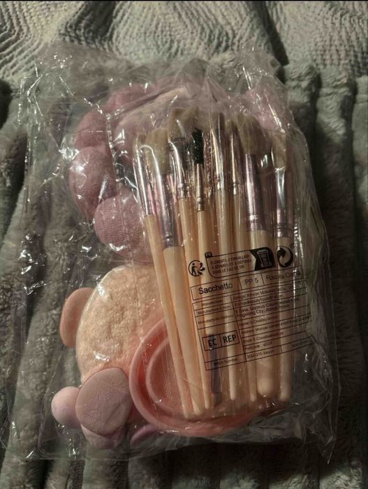 Set pentru machiaj,