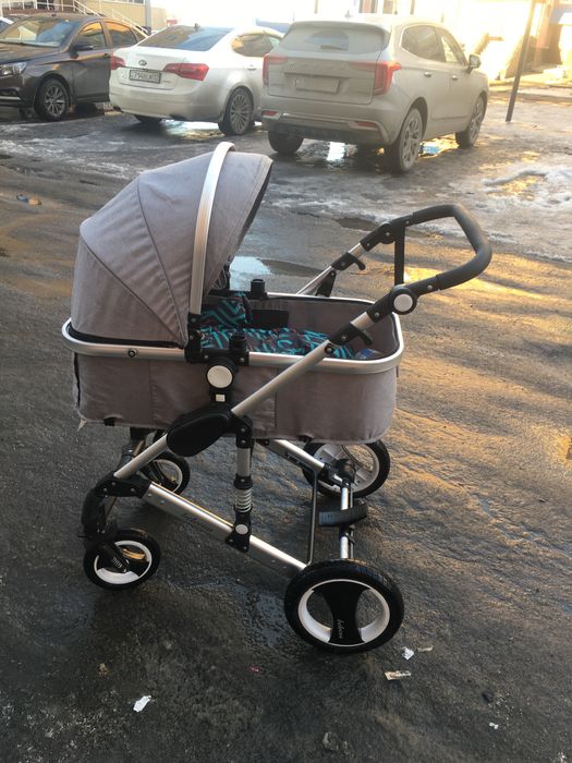 Продам коляску в хорошом состоянии 15-20 тысяч