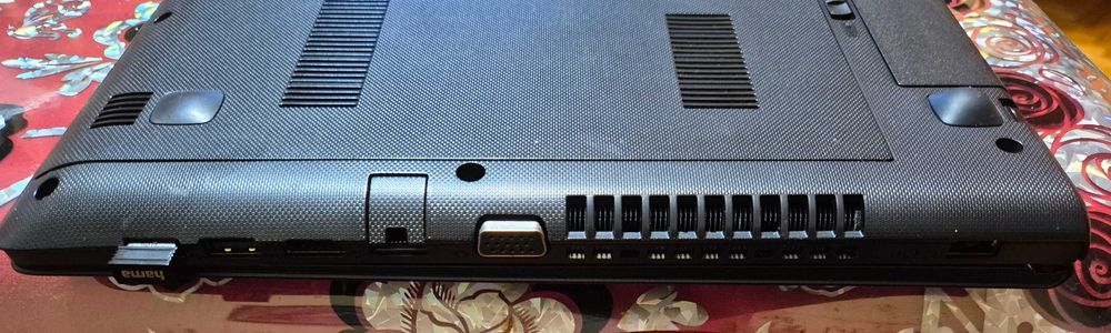 Laptop Lenovo, procesor I7 / 16 Gb RAM / 500 Gb / 17,3 inch (vând sau schimb cu telefon)