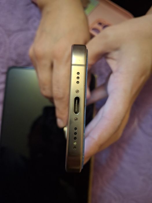 Айфон 16про в отличном состояний