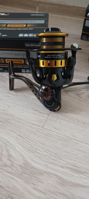 Mulineta FL Strategist Feeder 6000 model nou 2022