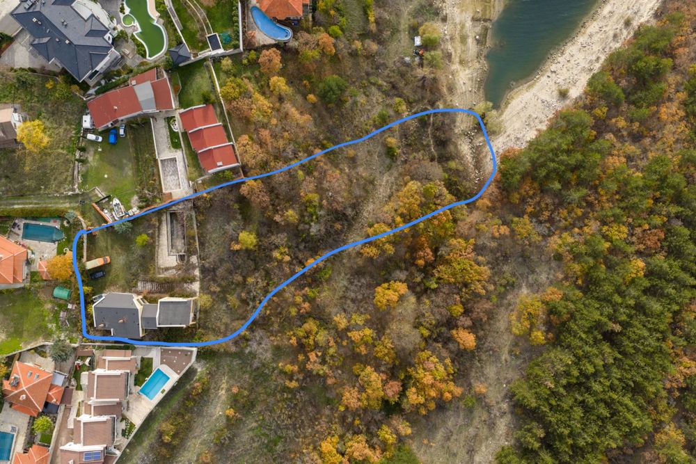 Имот - хотелски комплекс, с. Главатарци