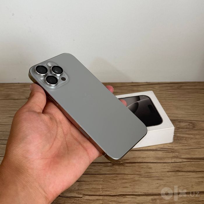 iPhone 16 Pro Max Kar dok