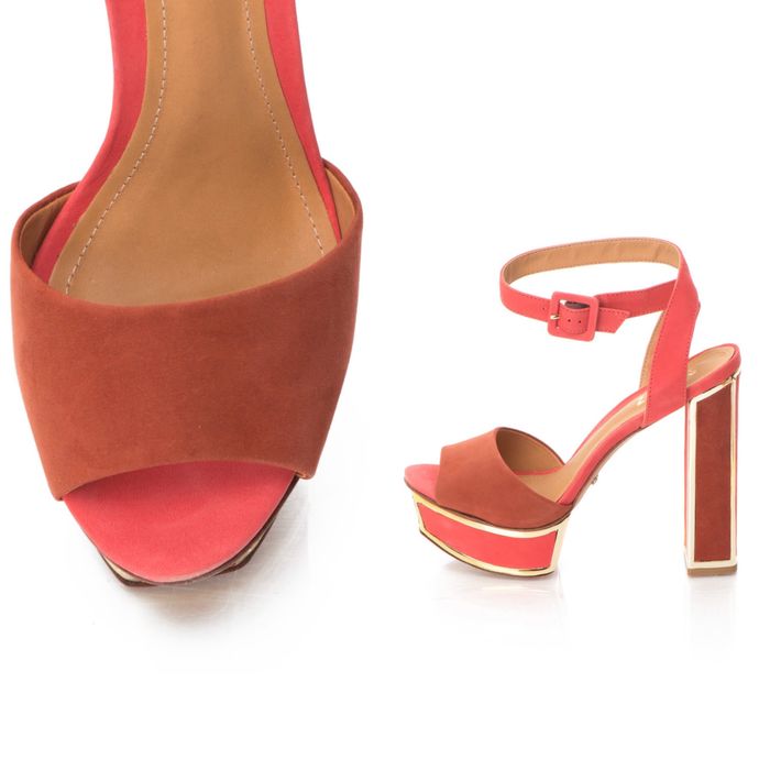 100% Steve Madden; 100% Schutz