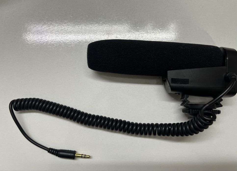 Видеокамерс Sony ZV-E10