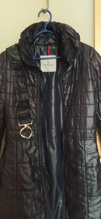 Продам пуховики р.44