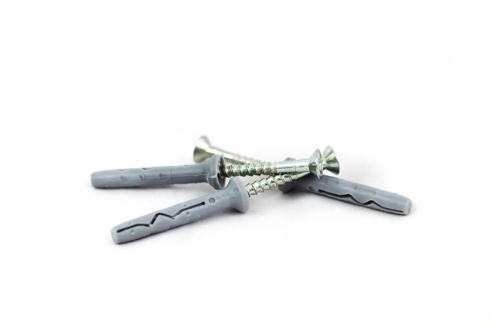 Materiale instalare Aer conditionat- Suporti=24.5 Lei/set.