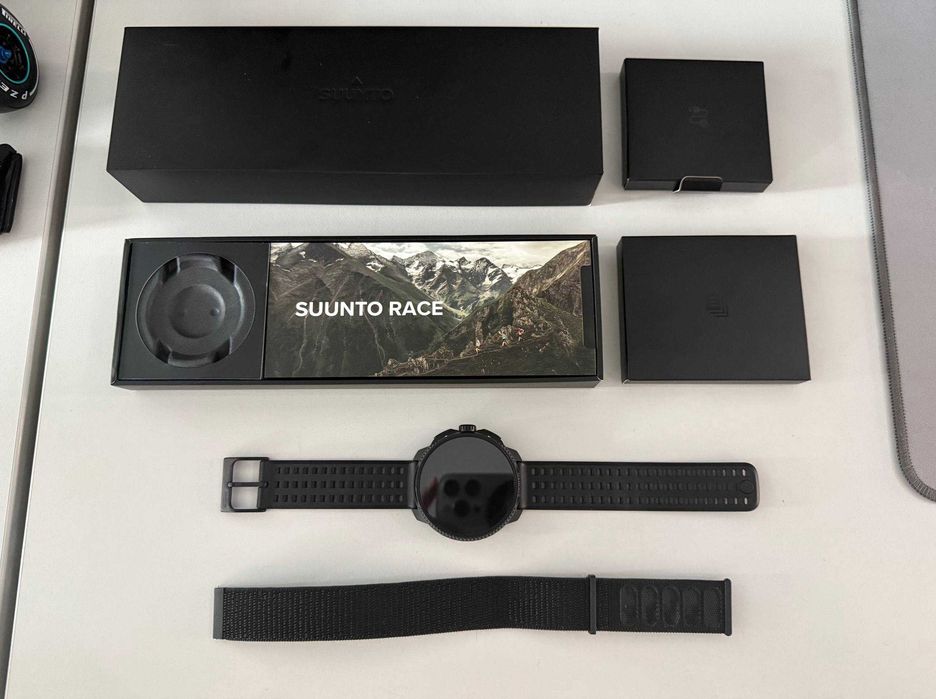 Часы Suunto Race 45мм