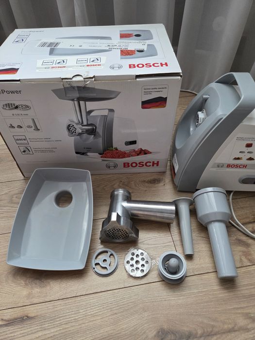Мясорубка Bosch MFW45020