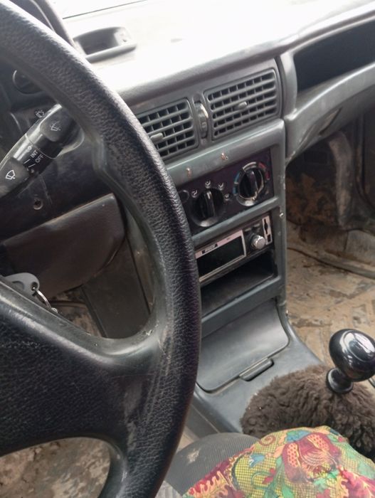 Nexia 1 conc eshikda kraskasi bor 15 foiz