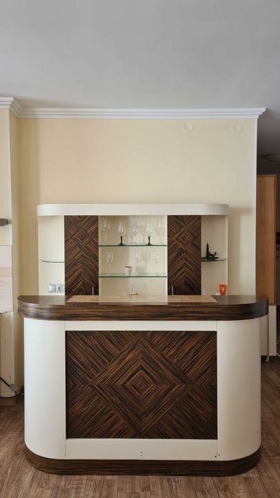 ПРОДАМ мебель для бара