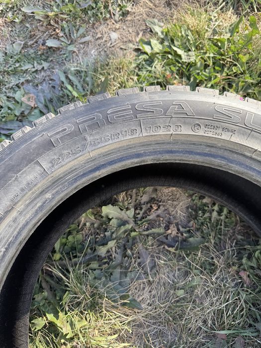 Зимние шины Maxxis 225/55 R18