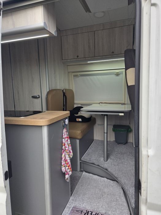 Бус кемпер Пежо Боксер 3.0 евро 5 2011г